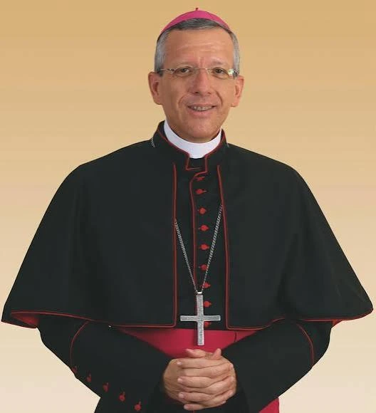 Dom José Roberto Fortes Palau